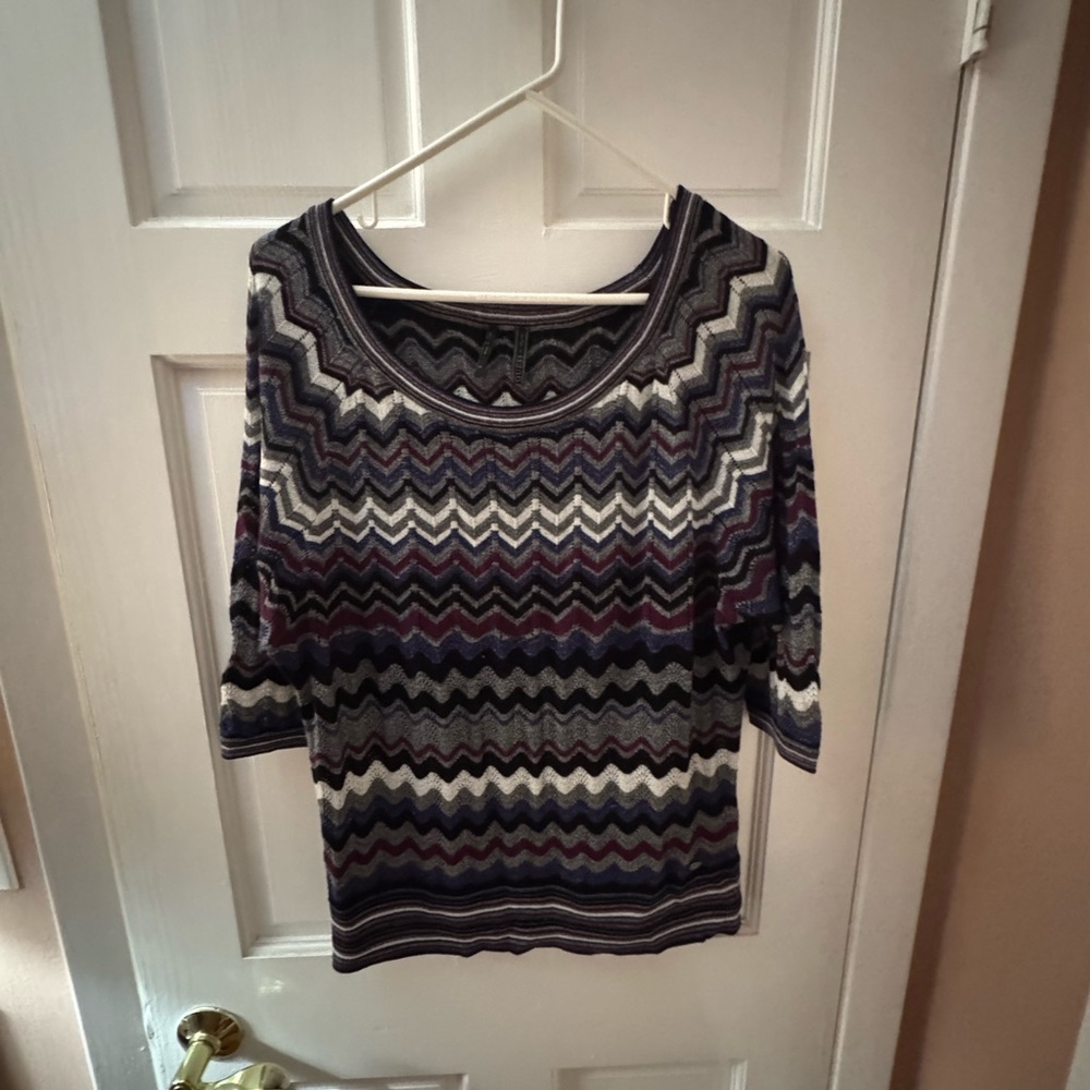 Guess Chevron Knit Short-Sleeve Top in Navy, Gray & Purple